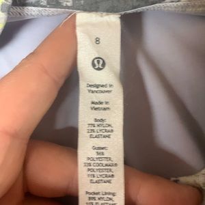 lululemon leggings size 8 (medium) limited edition